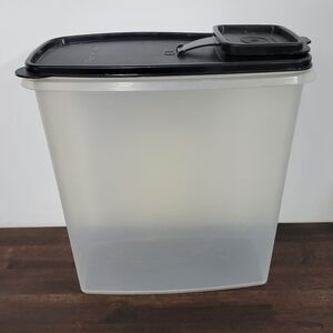 Tupperware Super Cereal Storer